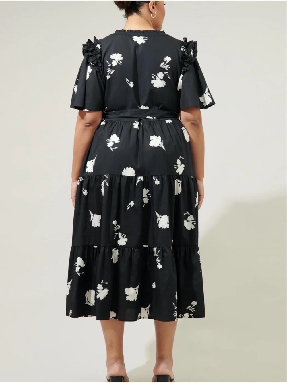 Sugarlips Tiered Midi Dress Curve 2X - Picture 2 of 11
